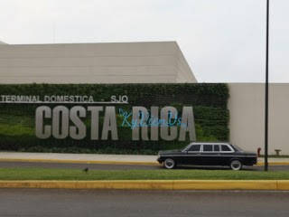 Terminal-Domestica-SJO.-COSTA-RICA-MERCEDES-300D-LIMOUSINE-AIRPORT-SERVICE.jpg